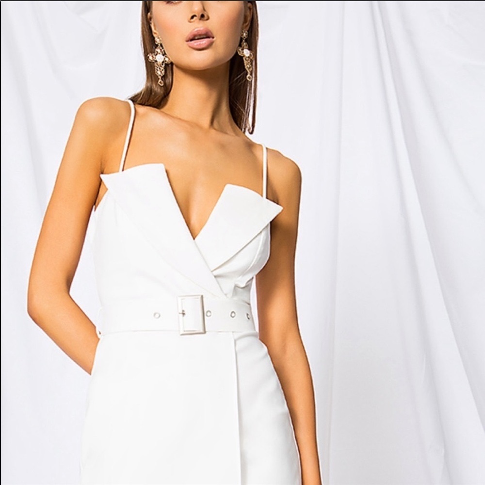 SuperDown Kasey Belted Blazer Dress in White